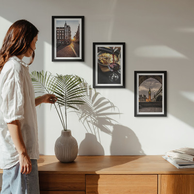 Posterpaket En uppsättning bilder med en stad, mat och en utsikt över London