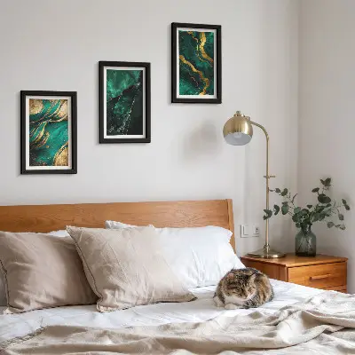 Tavelvägg med 3 tavlor med eleganta abstrakta stenmönster