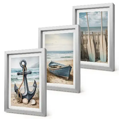 Triptyk tavla med ram motiv av båtankare och åror på stranden vid havet