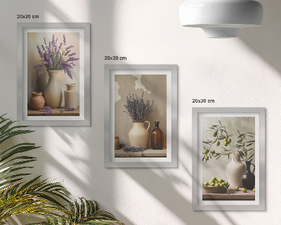 Tavelvägg med 3 tavlor Blommor i vaser, oliver och naturliga dekorationer
