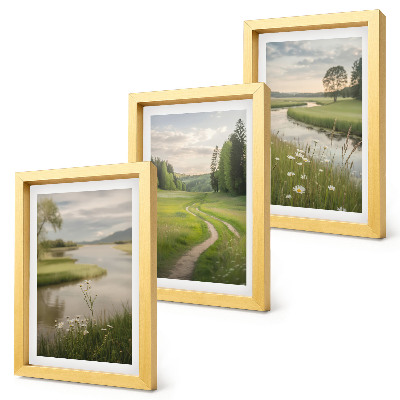 Triptyk tavla med ram Lugnt sommarlandskap med en flod och en äng av blommor