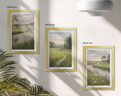 Triptyk tavla med ram Lugnt sommarlandskap med en flod och en äng av blommor