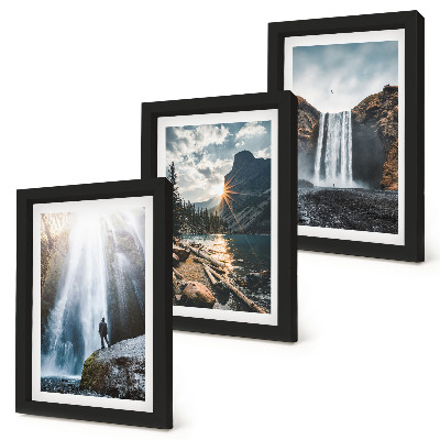 Posterpaket Vattenfall i bergen med vackra naturlandskap