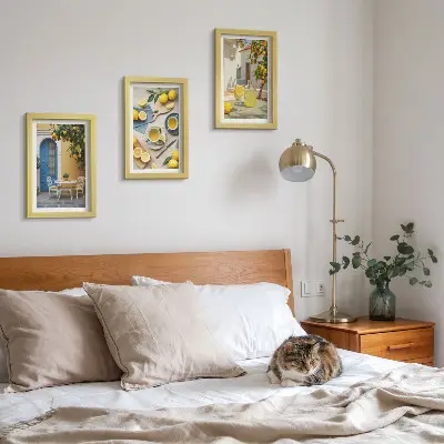 Posterpaket med motiv av citroner, lemonad och blå dörrar i sommarvy
