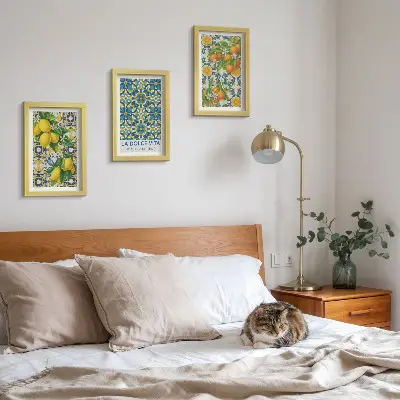 Tavelvägg med 3 tavlor med motiv av citronblommor och apelsiner i italiensk stil