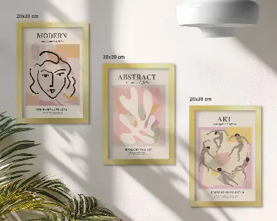 Triptyk tavla med ram med snygga porträtt och abstrakta former i pastellfärger