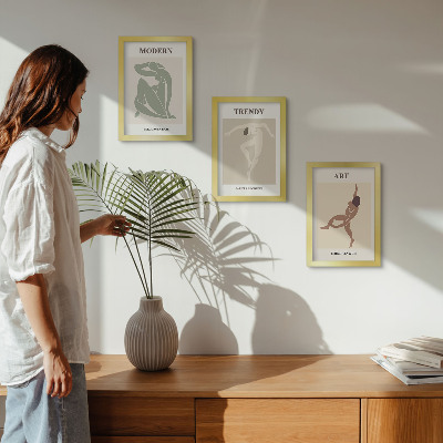 Tavelvägg med 3 tavlor Snygga karaktärer i minimalistiska nyanser