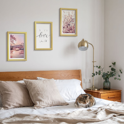 Posterpaket Blommotiv med en bro och en inskription