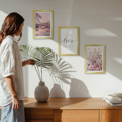 Posterpaket Blommotiv med en bro och en inskription