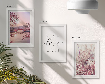 Posterpaket Blommotiv med en bro och en inskription