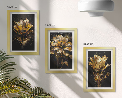 Tavelvägg med 3 tavlor Blommor i gula nyanser mot en mörk bakgrund