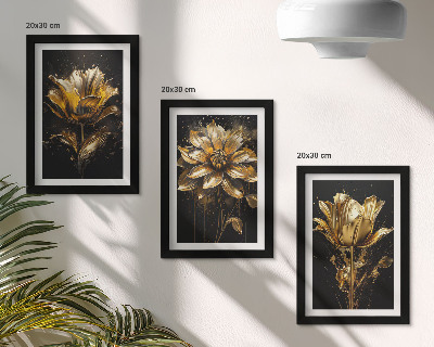 Tavelvägg med 3 tavlor Blommor i gula nyanser mot en mörk bakgrund