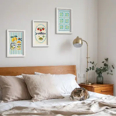 Tavelvägg med 3 tavlor med illustrationer i medelhavsstil för kök