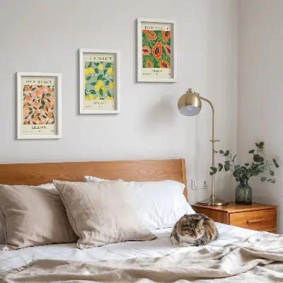 Tavelvägg med 3 tavlor med motiv av citrusfrukter och tropiska frukter i retrostil
