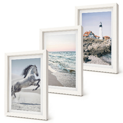 Posterpaket Hästar i rörelse strand och fyr vattenvågor