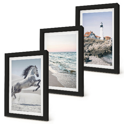Posterpaket Hästar i rörelse strand och fyr vattenvågor