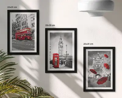 Tavelvägg med 3 tavlor med röda accenter och berömda Londonbyggnader