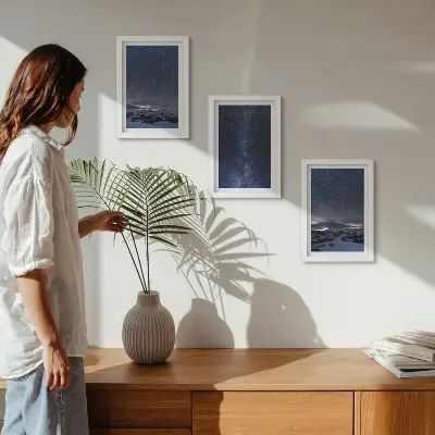 Posterpaket natthimmel med stjärnor och bergslandskap