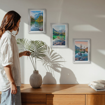 Posterpaket Bergsjöar med vatten och omgivande naturlandskap