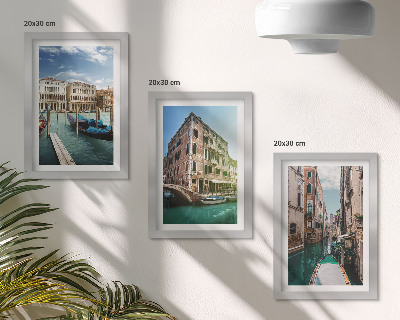 Triptyk tavla med ram Utsikt över Venedig med kanaler och urban arkitektur