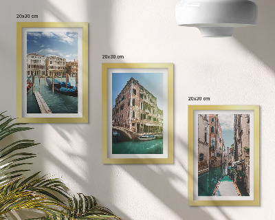 Triptyk tavla med ram Utsikt över Venedig med kanaler och urban arkitektur