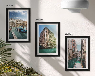 Triptyk tavla med ram Utsikt över Venedig med kanaler och urban arkitektur