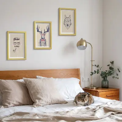 Tavelvägg med 3 tavlor med snygga motiv av porträtt på djur och människor