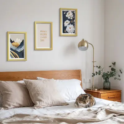 Posterpaket med abstrakta bergblommor och inspirerande bokstäver