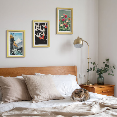 Posterpaket Berg med vattenfall, fåglar i flykt och färgglada blommor