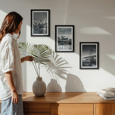 Posterpaket Broar och stadsarkitektur i grå nyanser
