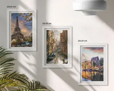 Posterpaket med motiv av Eiffeltornet, Venedigs kanaler och Amsterdams gator