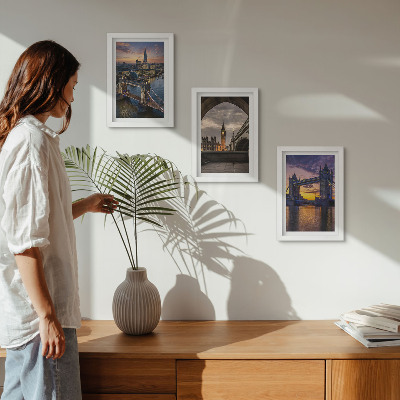 Triptyk tavla med ram Utsikt över staden med broar och klocktorn