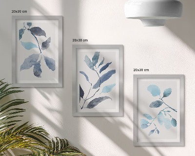 Triptyk tavla med ram Blå blad på en ljus bakgrund, akvarellstil