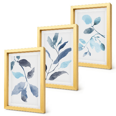 Triptyk tavla med ram Blå blad på en ljus bakgrund, akvarellstil