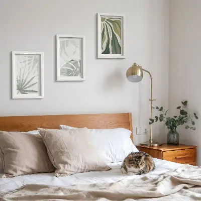 Posterpaket med motiv av blad i gröna och gråa nyanser
