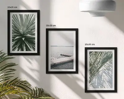 Posterpaket med motiv av palmblad och träpir