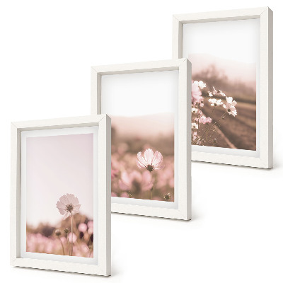 Triptyk tavla med ram Vildblommor på ängarna på sommaren, romantiska landskap