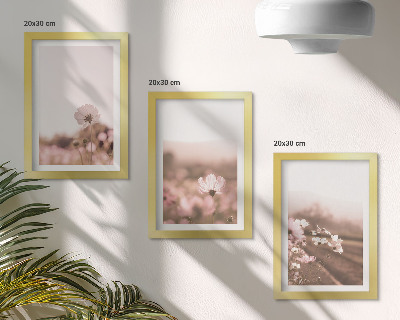 Triptyk tavla med ram Vildblommor på ängarna på sommaren, romantiska landskap
