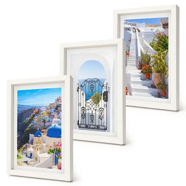 Posterpaket utsikt över Santorini med grekisk arkitektur i Oia