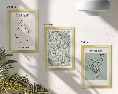 Triptyk med ram tavla med linjer och växtmönster i minimalistisk stil