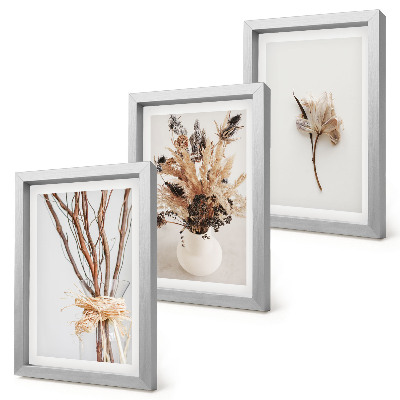 Triptyk tavla med ram Blommor och grenar i minimalistisk naturstil