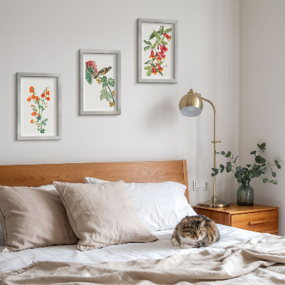 Triptyk tavla med ram Målade retroblommor och en fågel på en gren