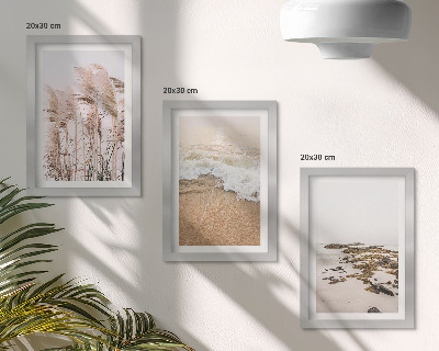 Triptyk tavla med ram Strandgräsvågor och stenar vid havet i boho-stil