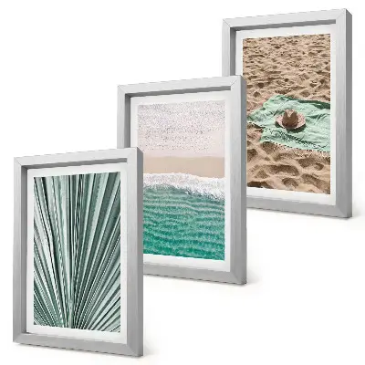 Triptyk med ram sommarsemesterutsikt över stranden vid havet