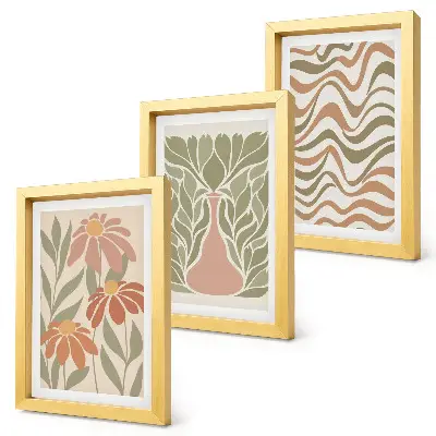 Tavelvägg med 3 tavlor med pastellblommiga illustrationer i vågig abstraktion
