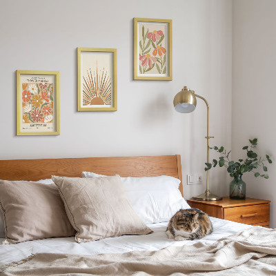 Triptyk tavla med ram Blommor i pastellfärger med solstrålar