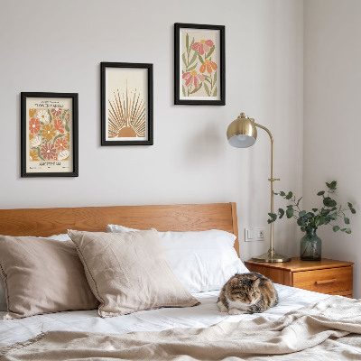 Triptyk tavla med ram Blommor i pastellfärger med solstrålar