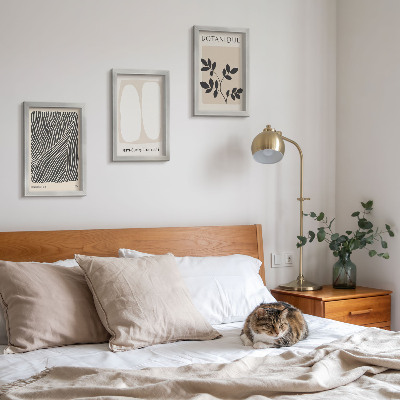 Tavelvägg med 3 tavlor Blommönster och minimalistiska linjer i neutrala färger