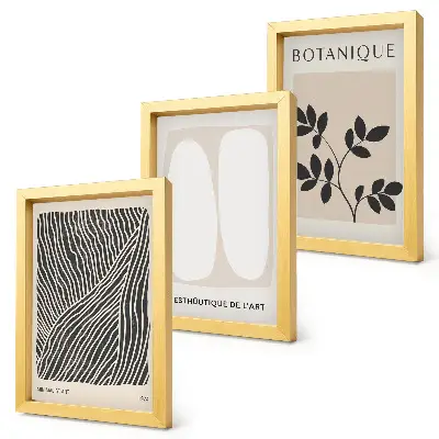 Tavelvägg med 3 tavlor med blommönster och minimalistiska linjer i neutrala färger