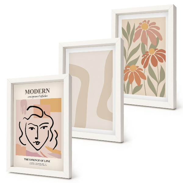Triptyk tavla med ram Kvinna i modern stil med abstrakta mönster